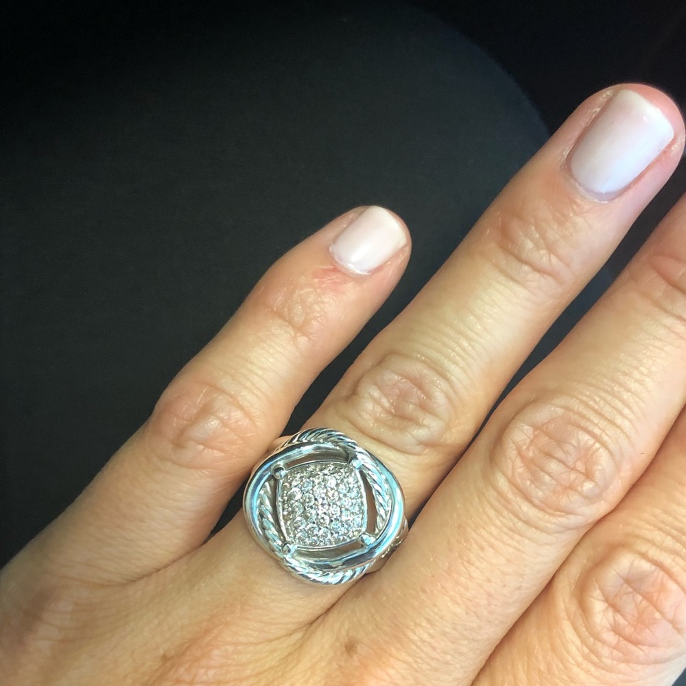 David Yurman Infinity Ring with Diamonds